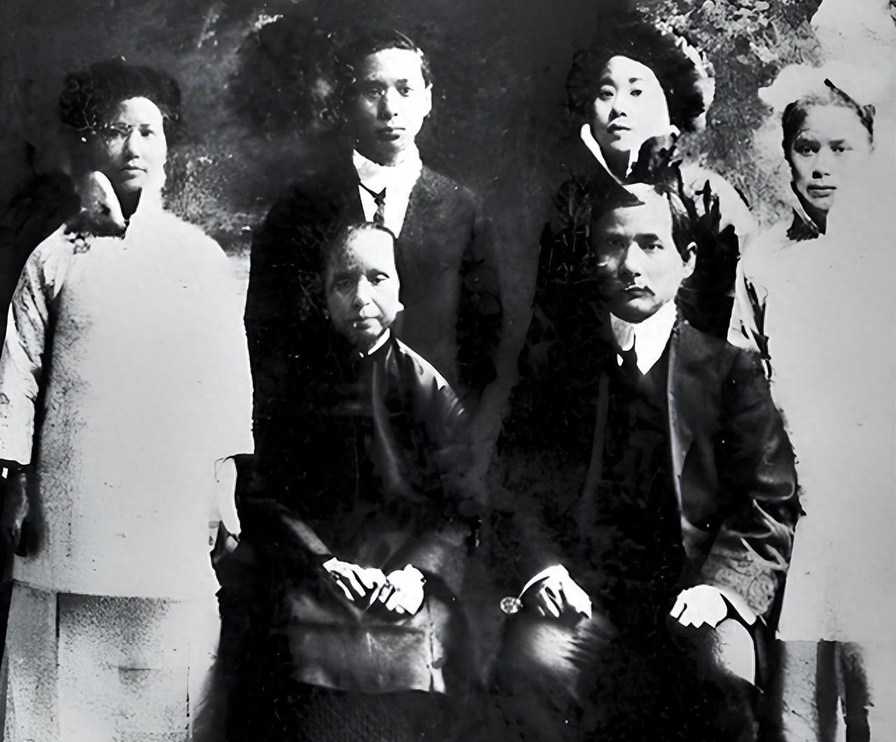 开云体育入口-1910年，孙中山原配和三个孩子合影，容貌憔悴，命运坎坷！